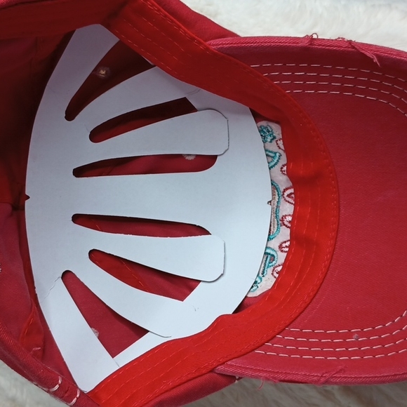 Brand  New Embroidered Dog Mom Hat - Picture 7 of 7